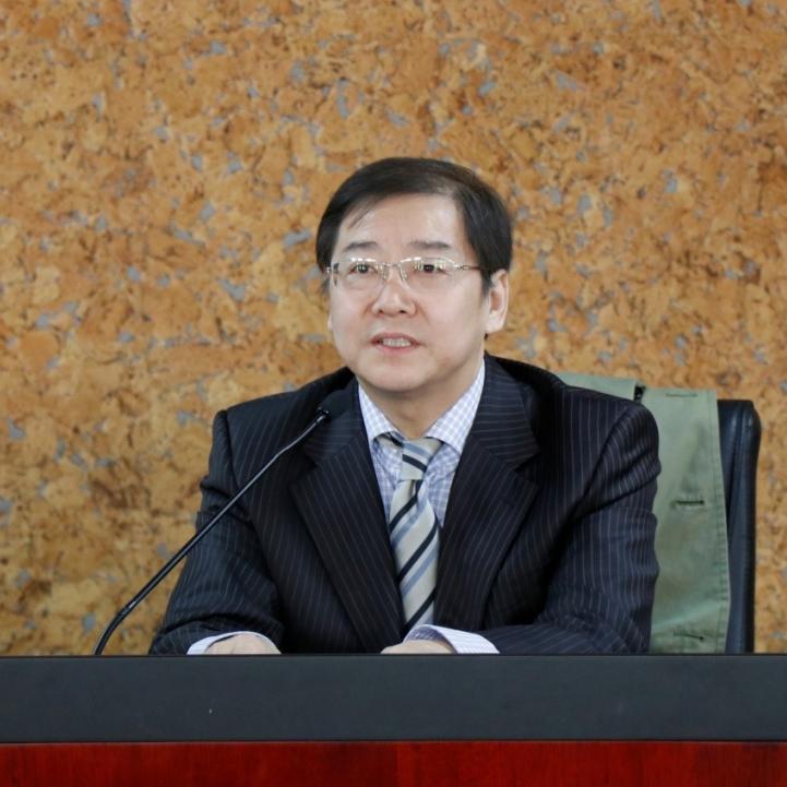 焦洪昌出席第二屆“行政規(guī)范性文件法治化與高質(zhì)量建設(shè)”研討會